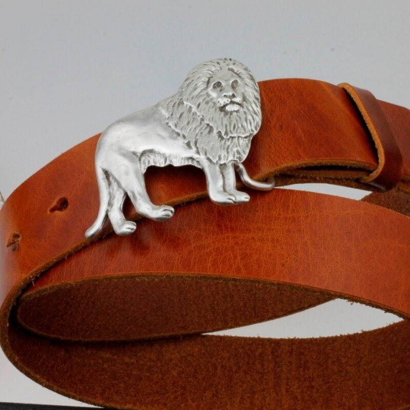 Lion Belt Buckle Solid – Powerful Statement Design for Striking Look