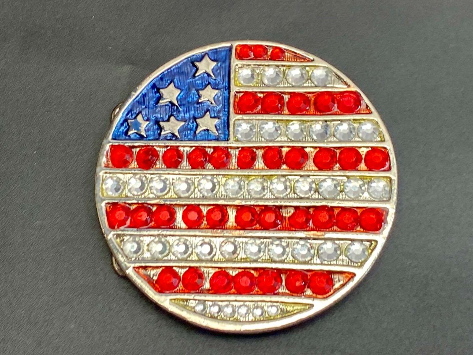 United States Of American Usa Flag Colors On Round Rhinestone Belt Buckle