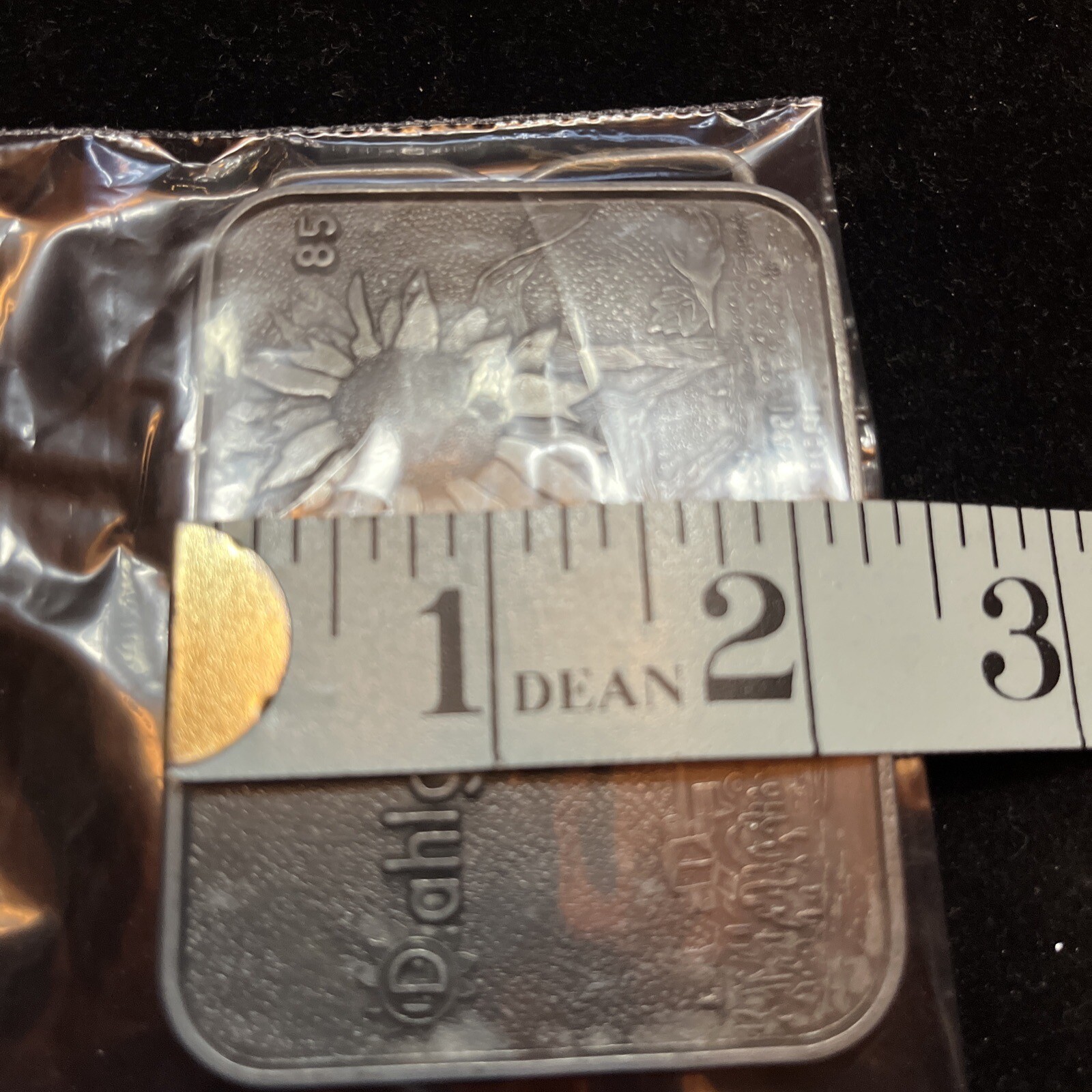 Dahlgren &rsquo;84-&rsquo;85, The Sunflower People Belt Buckle Logo Advertisement