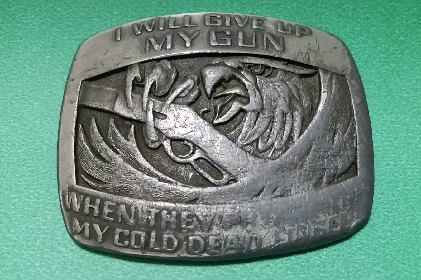 « I WILL GIVE UP MY GUN. . . » Eagle Silver Tone Belt Buckle INDIANA METAL CRAFT