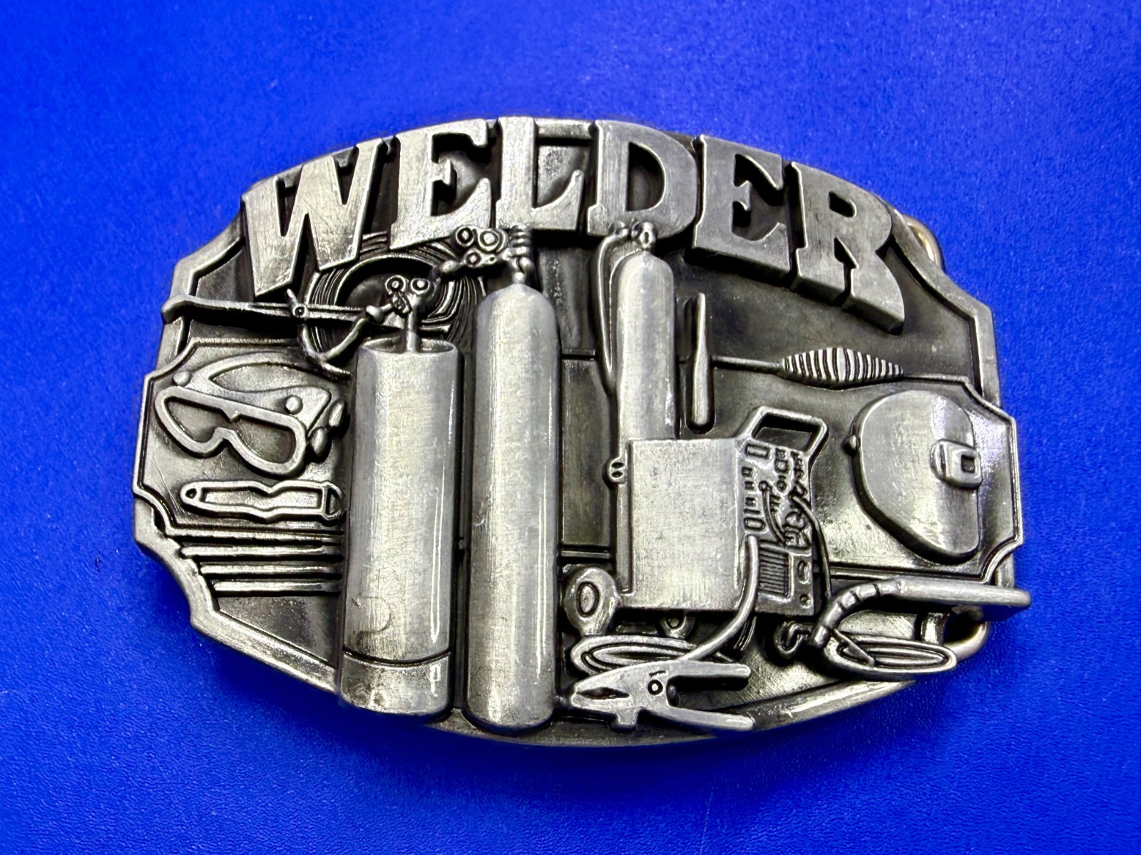 Welder Welding Soldering Tradesman Profession Silver Color NOS Belt Buckle