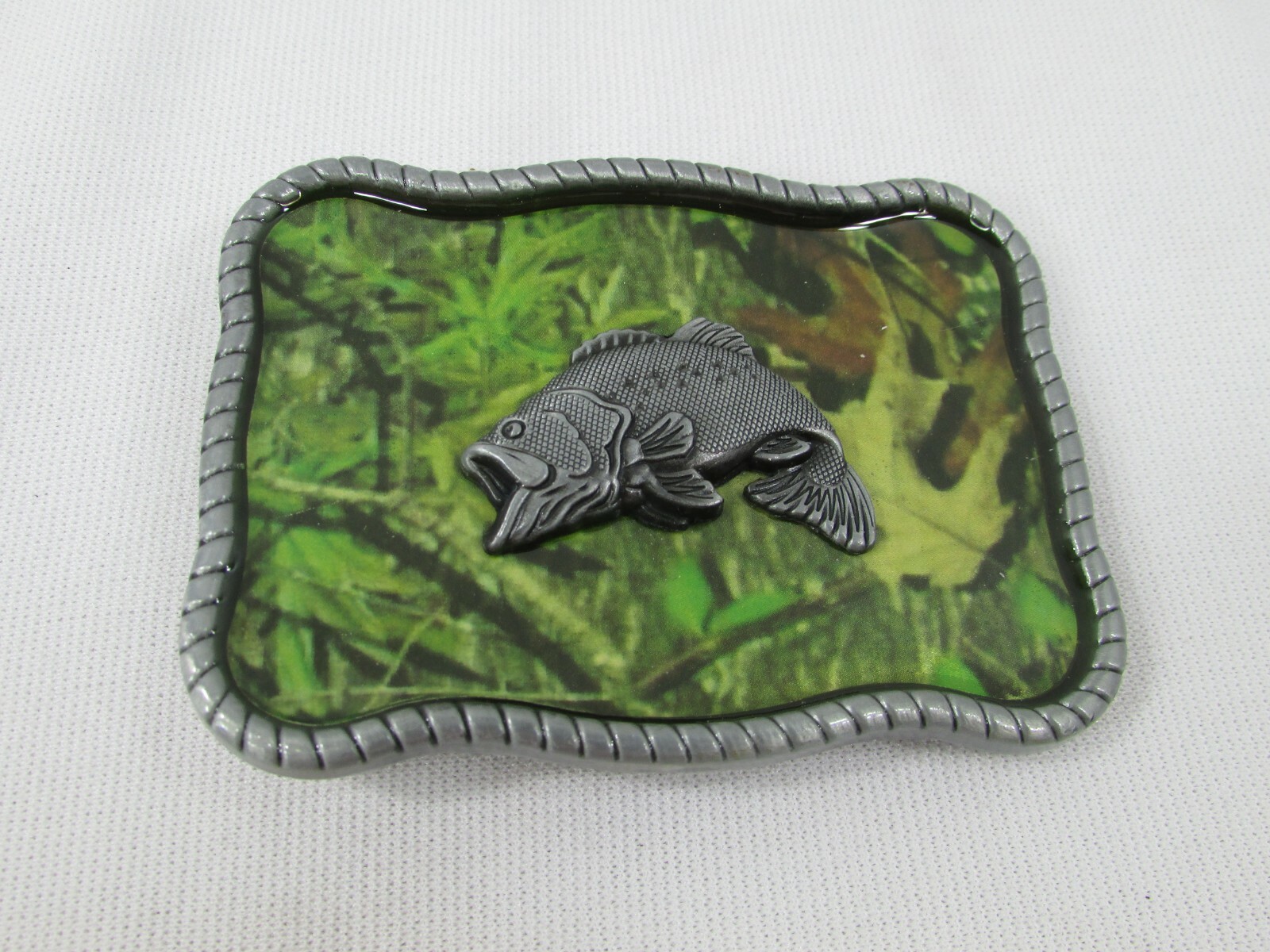 Large Mouth Bass Belt Buckle Green Background 3-7/8&Prime; x 2-7/8 « 