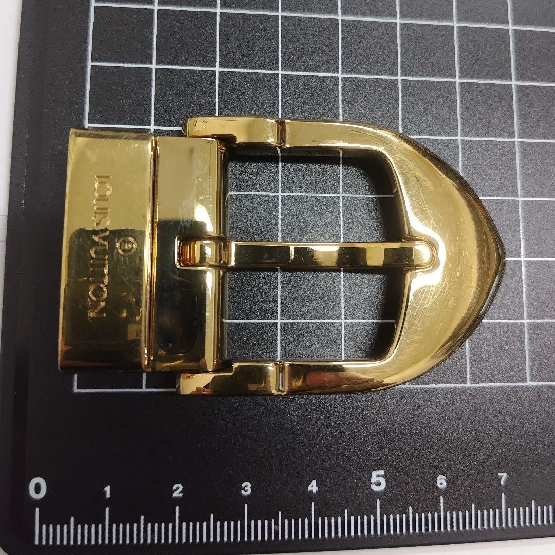 Louis Vuitton Pre-Owned Belt Buckle Suntulle Gold