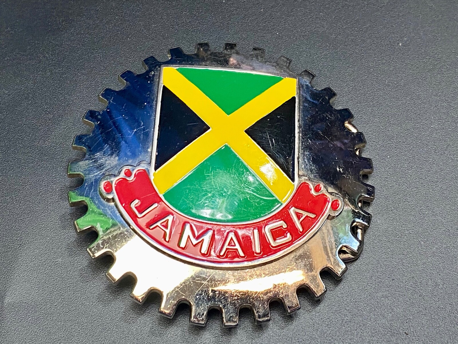 Jamaica Flag colors on Lg. silver color GEAR SHAPED SHIELD BELT BUCKLE ARTIFAKT
