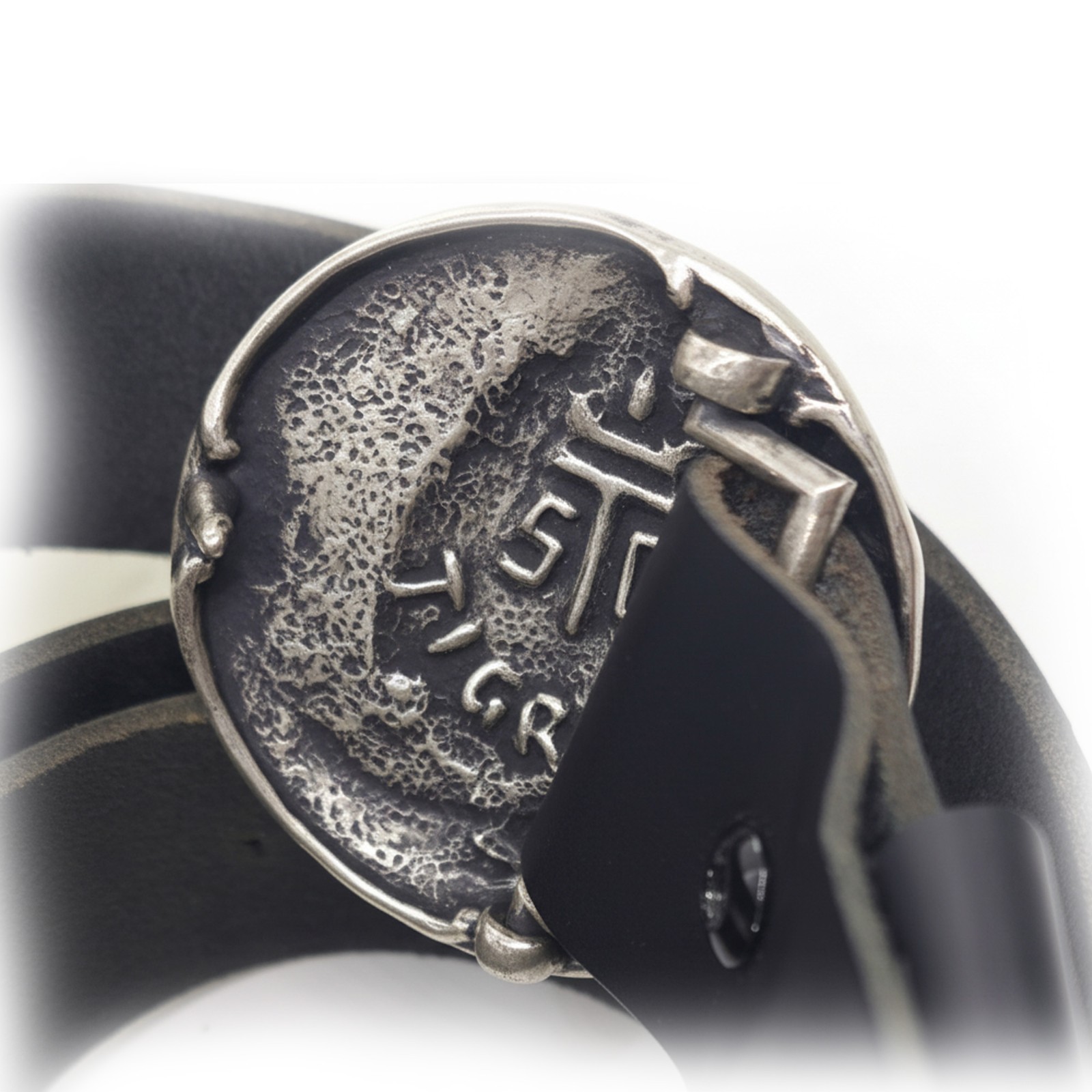 Tigran Kings of King Vasileon Vasilen Armenian Silver Belt Buckle with Leather