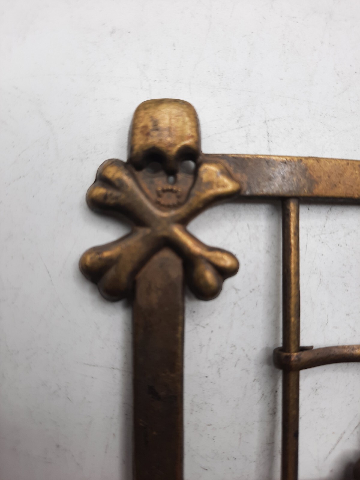 Brass Double Skull Buckle Nice construction