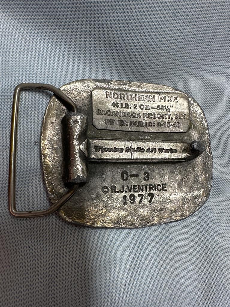 1977 Wyoming Studio Art Works Belt Buckle Nothern Pike 46 Pound 2 Ounces