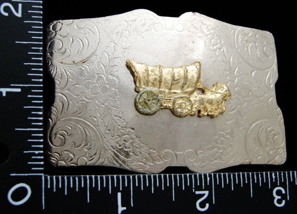 LI06168 VINTAGE **WESTERN WAGON w/ TEAM** FLORAL DECOR SILVERTONE BELT BUCKLE
