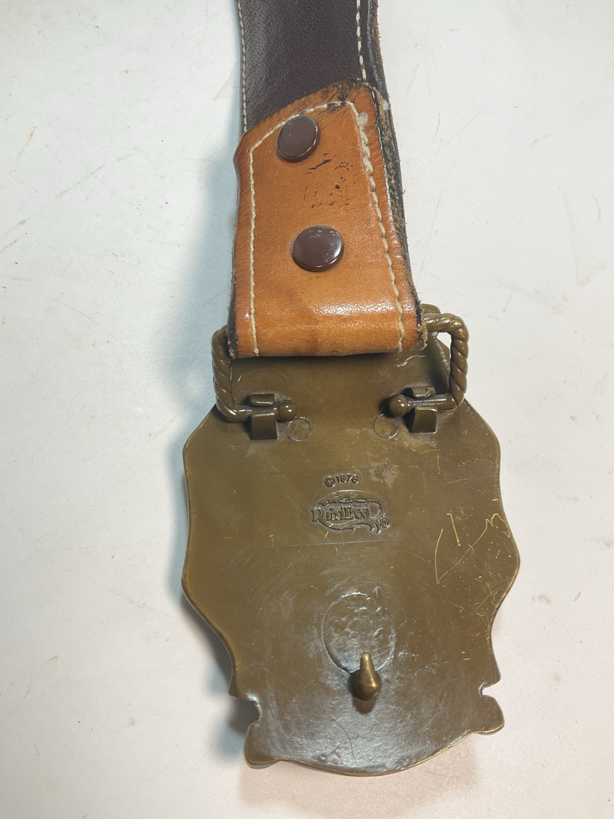 Vintage 1978 Raintree Bass Fish Buckle USA Leather Belt Brass Bronze Men’s