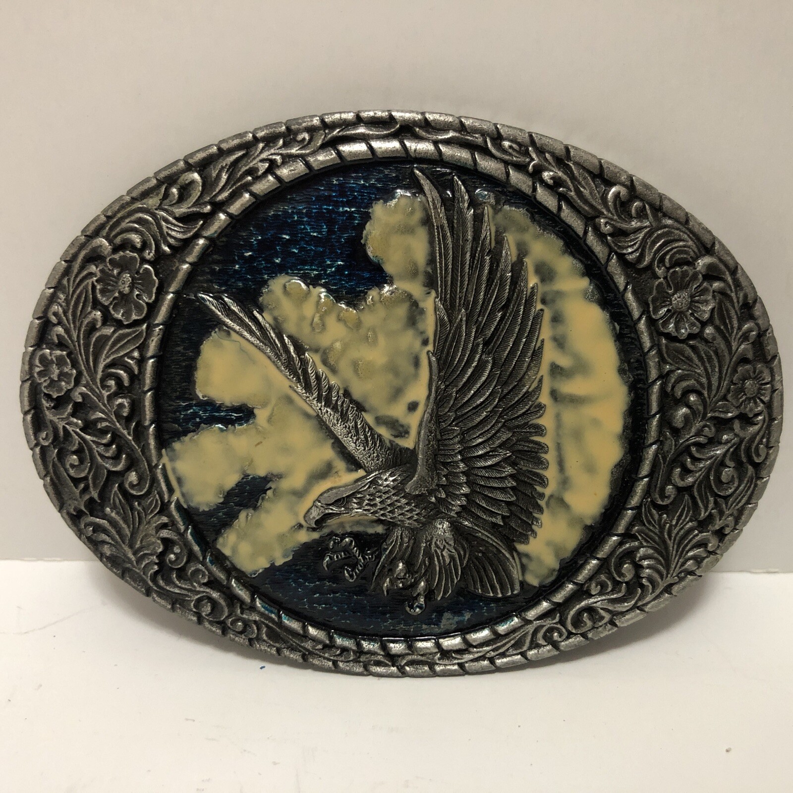 EAGLE BELT BUCKLE VINTAGE 1992 INDIANA METAL CRAFT