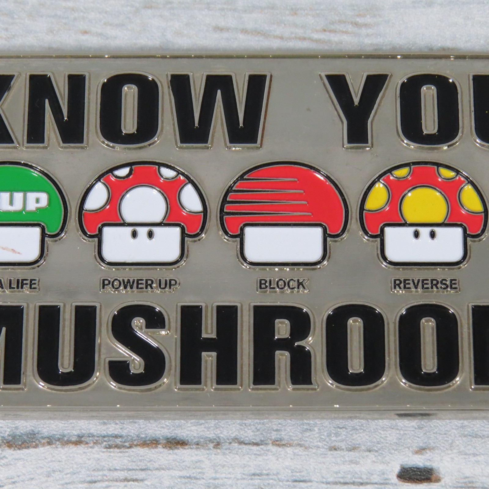 2004 Nintendo Know Your Mushrooms Super Mario Belt Buckle