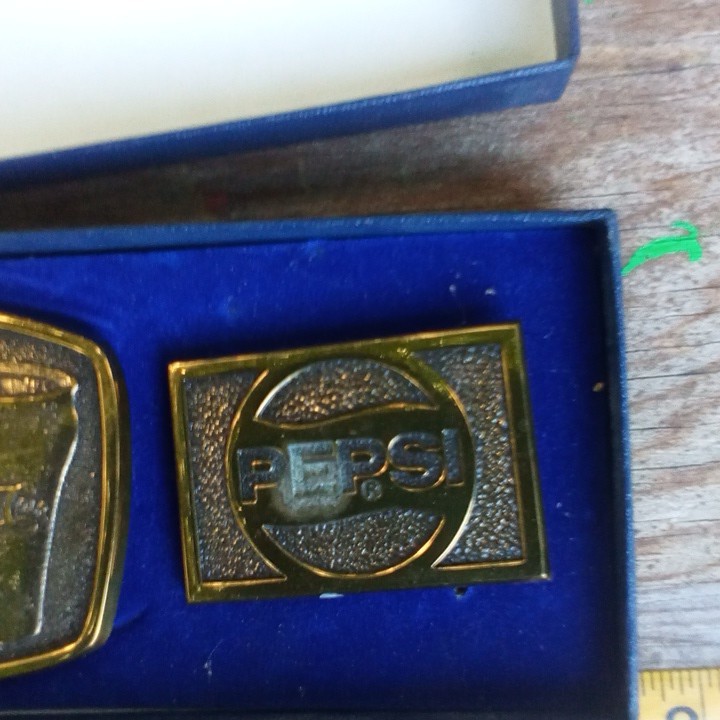 Pepsi Cola Soda Pop 1986 Sales Rally Belt Buckle Lot Of 2 Brass NIB Advertising