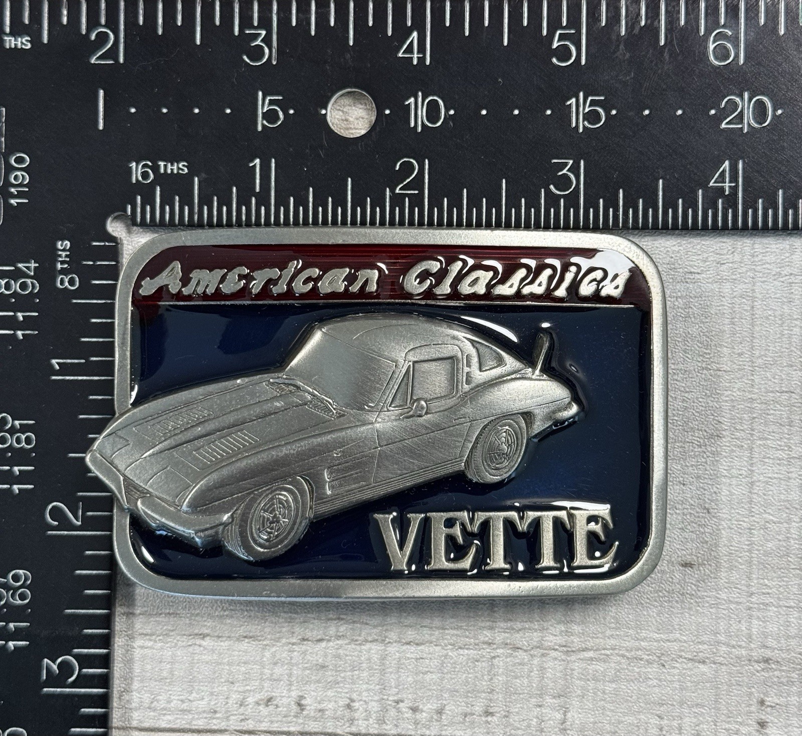 VTG CHEVY CORVETTE AMERICAN CLASSICS VETTE BUCKLE BA-135 GREAT CONDITION