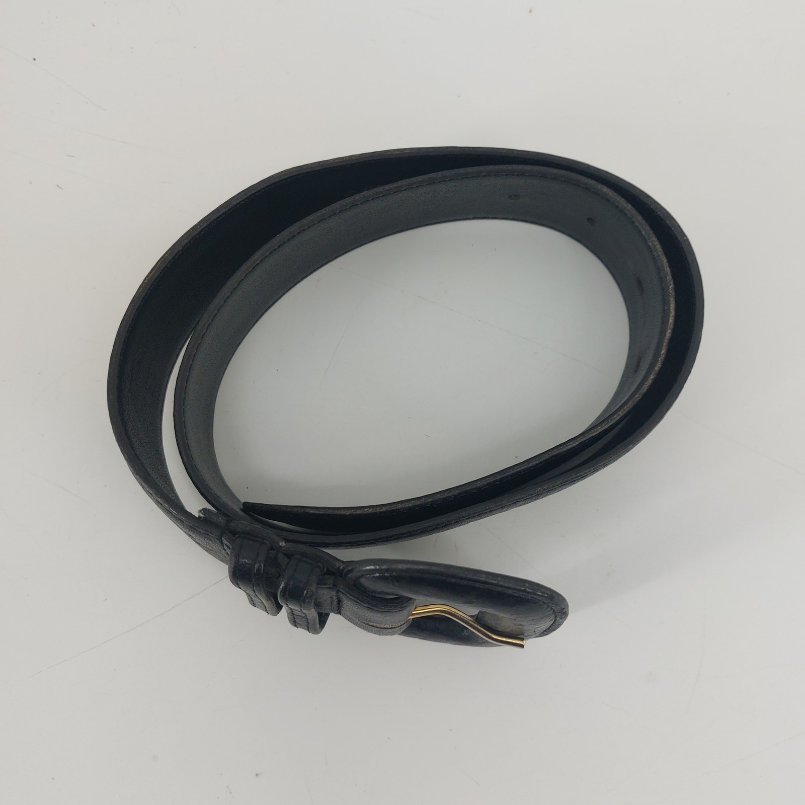 The Ritz Accessory Womens Belt Small Medium Black Genuine Leather