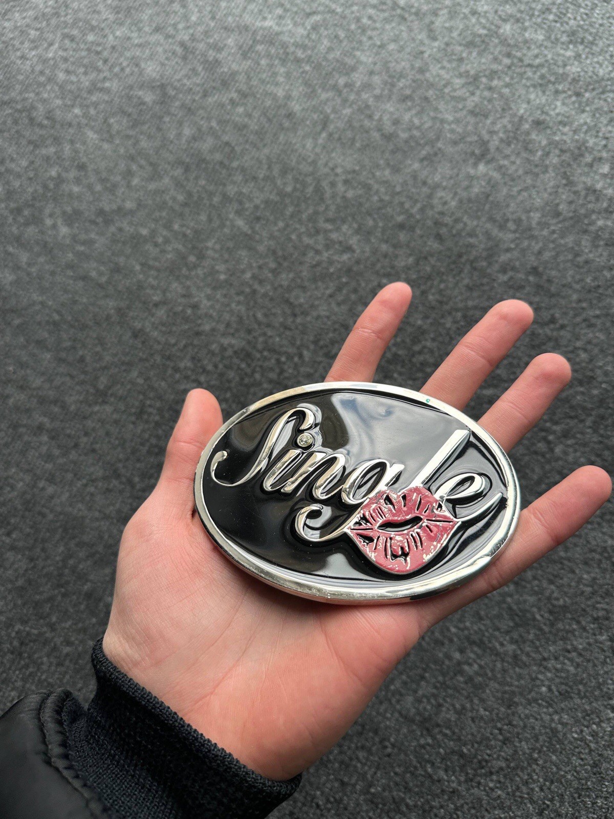 🚨 Y2K “SINGLE 💋” RARE AVANT GARDE LUXURY BELT BUCKLE