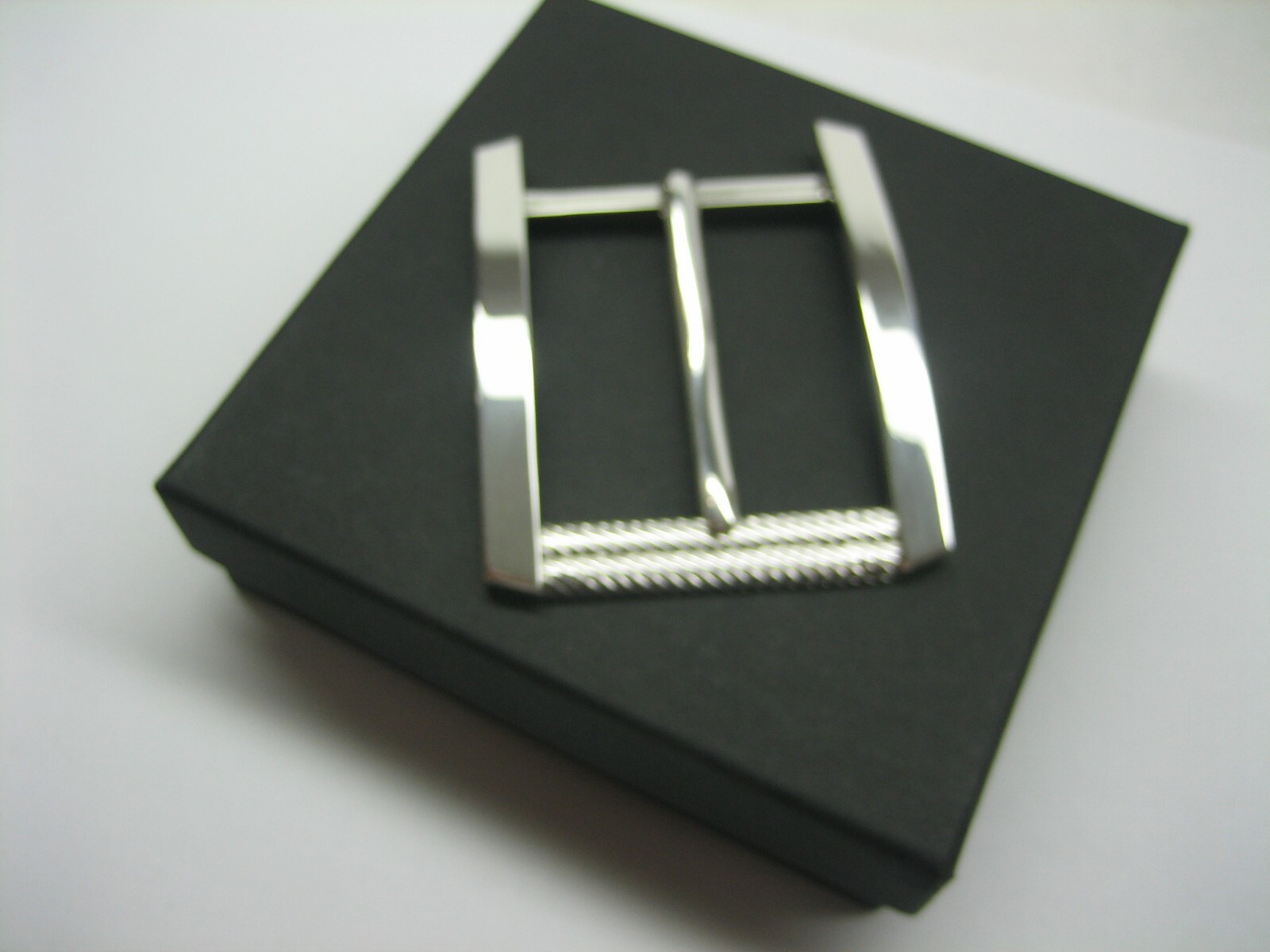 STERLING SILVER 925 BUCKLE WITH GENUINE LIZARD 1.5&Prime; BELT MADE IN U.S.A.