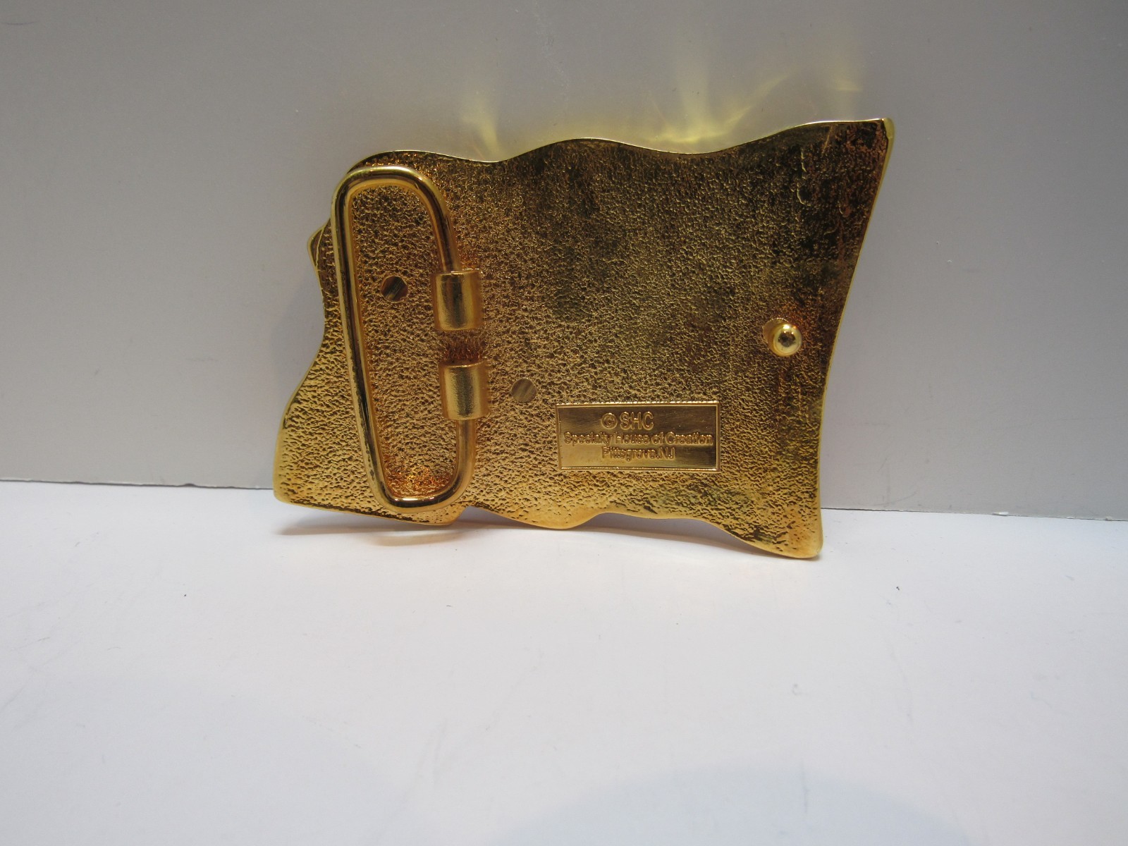 NEW! American Flying USA Flag Men&rsquo;s Belt Buckle Gold-Tone