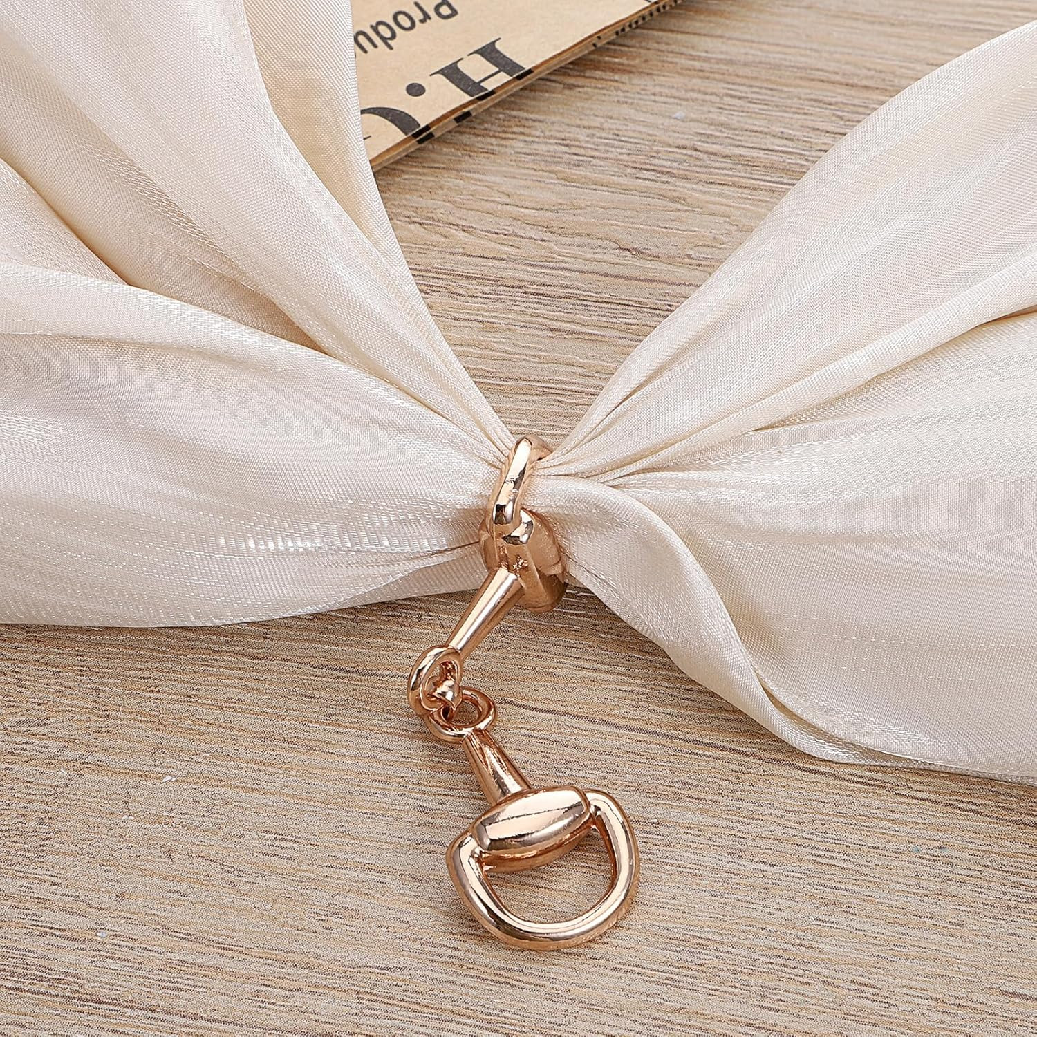6PCS Gold Snaffle Bit Buckles, D-Ring Snaffle Bit Connectors, Double Silk Scarf