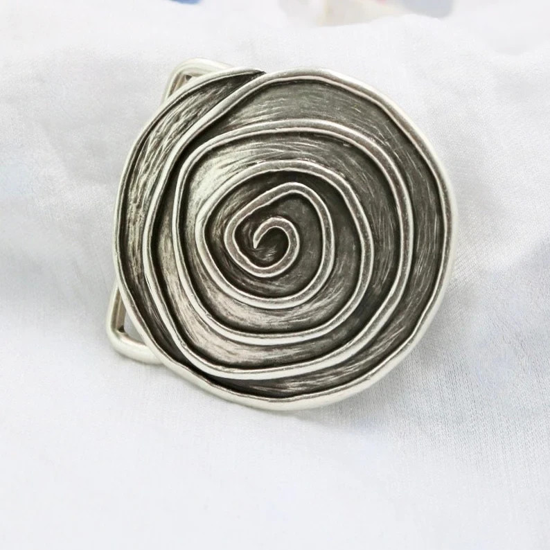 Round Belt Buckle With Asymmetrical Spiral, Irregular Design