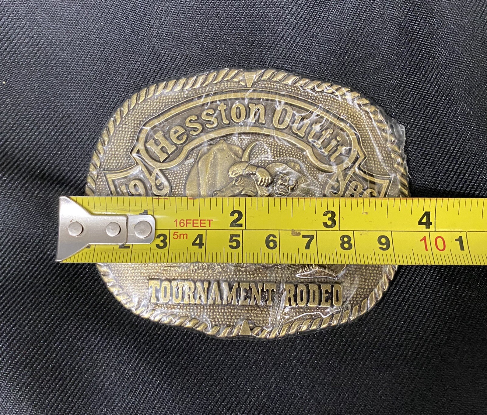 Hesston Belt Buckle 1986 3 3/4” Adult Size Brass Tournament Rodeo *New & Sealed*