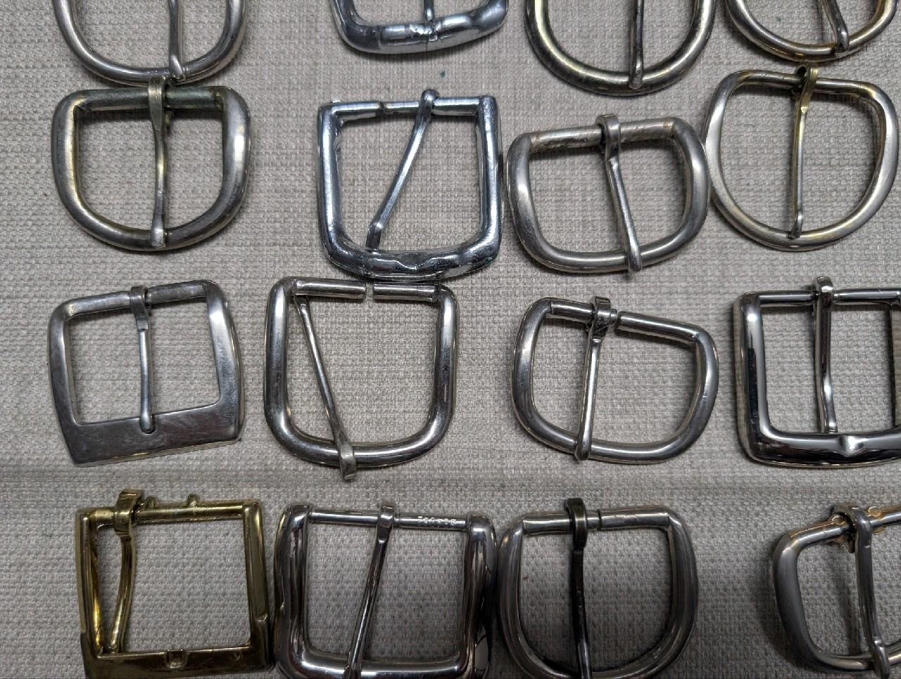 vintage 30 PC LOT western BELT BUCKLES chrome COWBOY rodeo 1.5&Prime; metal steel
