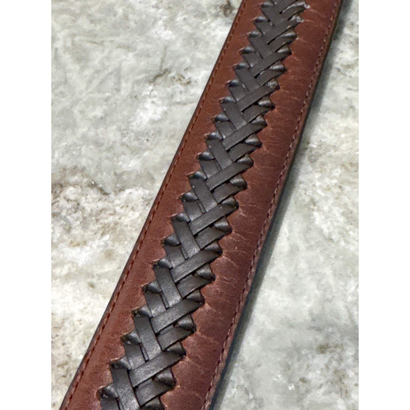 Columbia Men&rsquo;s Reversible Leather Belt Black Woven Center Braid Inlay sz 36