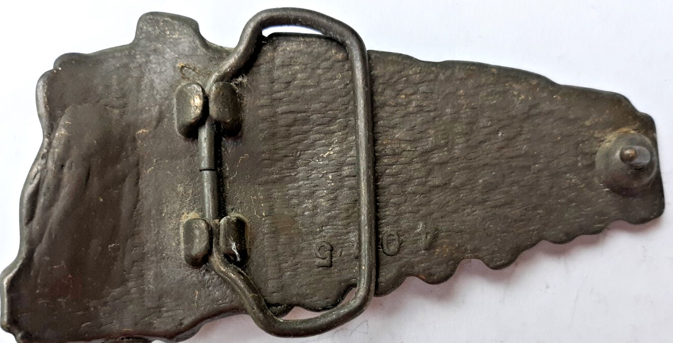 belt buckle 4045 locomotive train engine 3.75&Prime; long… unbranded