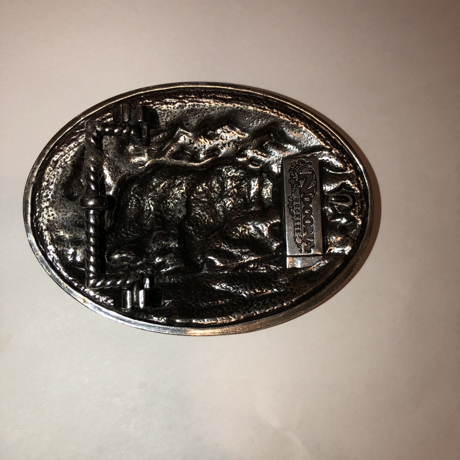 Nocona Oval Grizzly Bear Belt Buckle Metal Silver-Tone @A