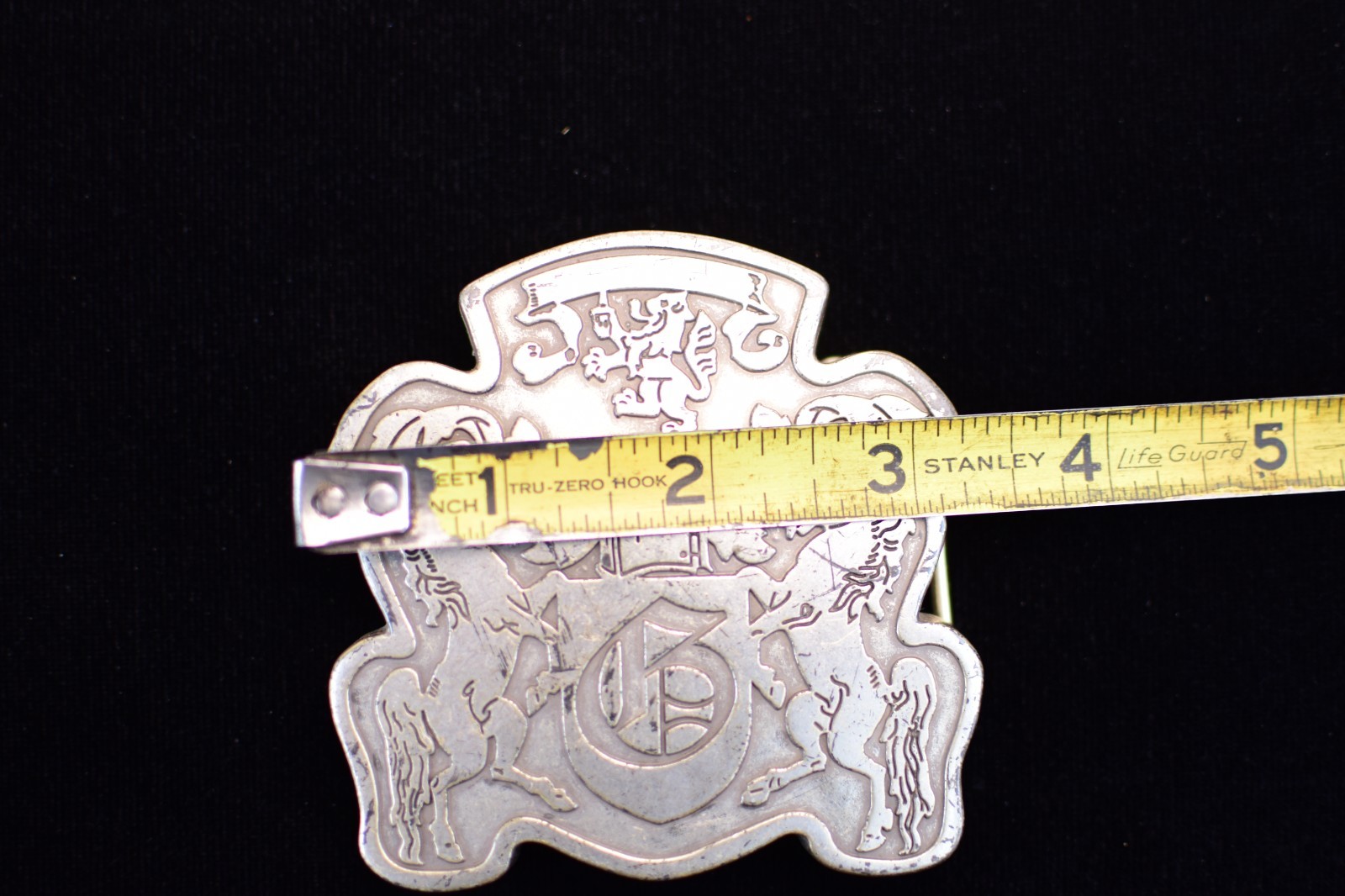 VINTAGE HORSE THEME CREST BELT BUCKLE – GW-9