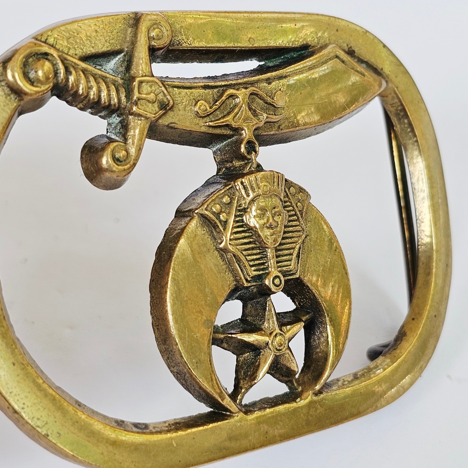 1980 Baron Shriners Masonic Belt Buckle Solid Brass Scimitar Pharaoh Star Vtg