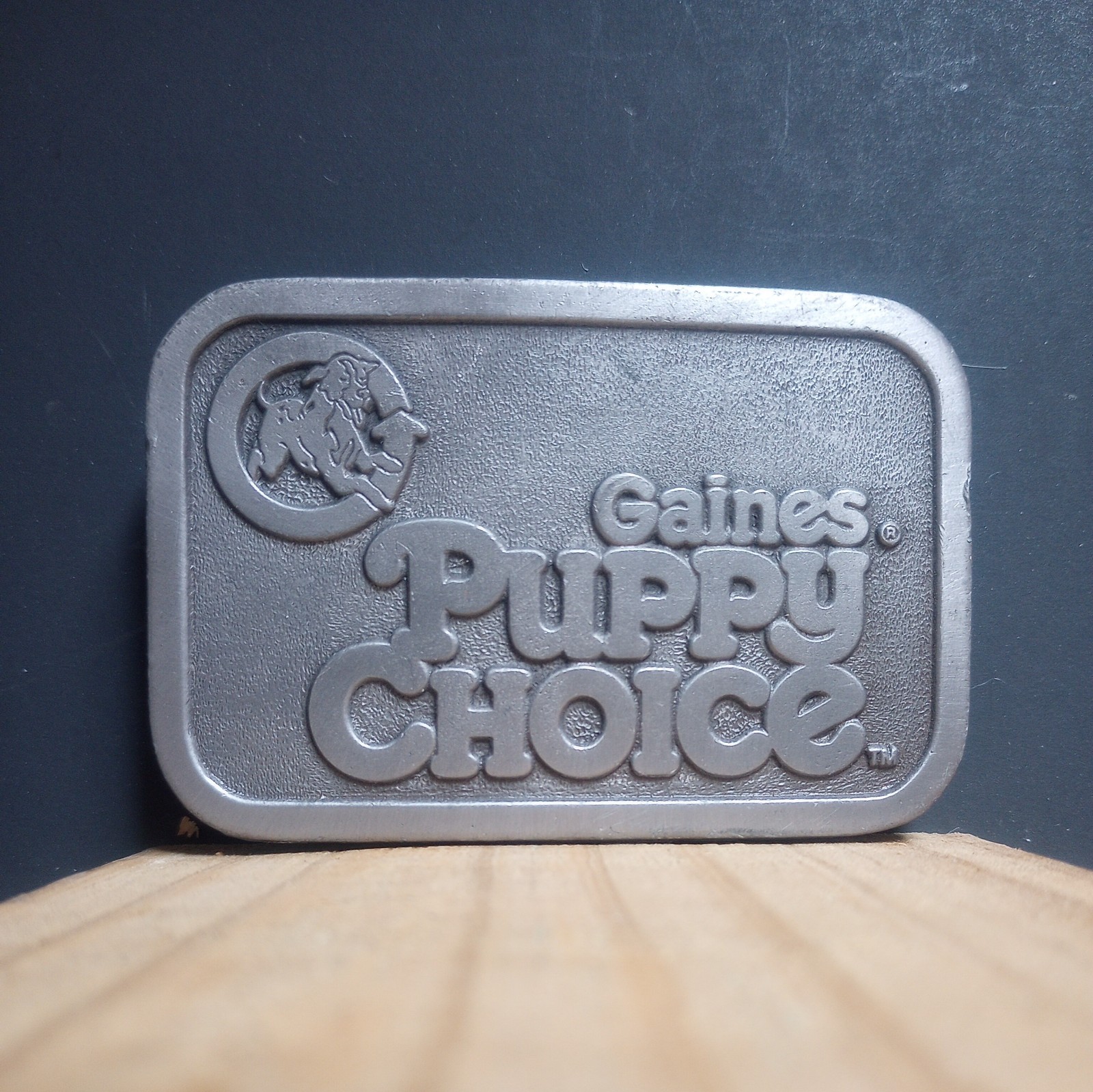 VTG Hit Line Belt Buckle Advertising Memorabilia « Gaines Puppy Choice »