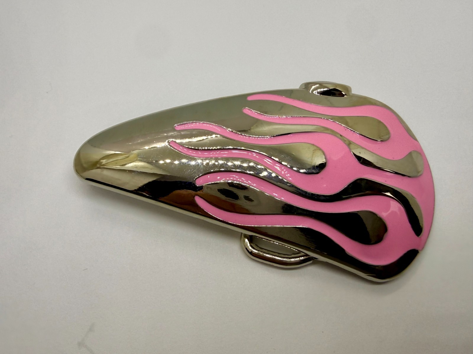 Motorcycle Hot Rod Flames Pink Enamel Gas Tank Buckle Rage Bikers Belt Buckle