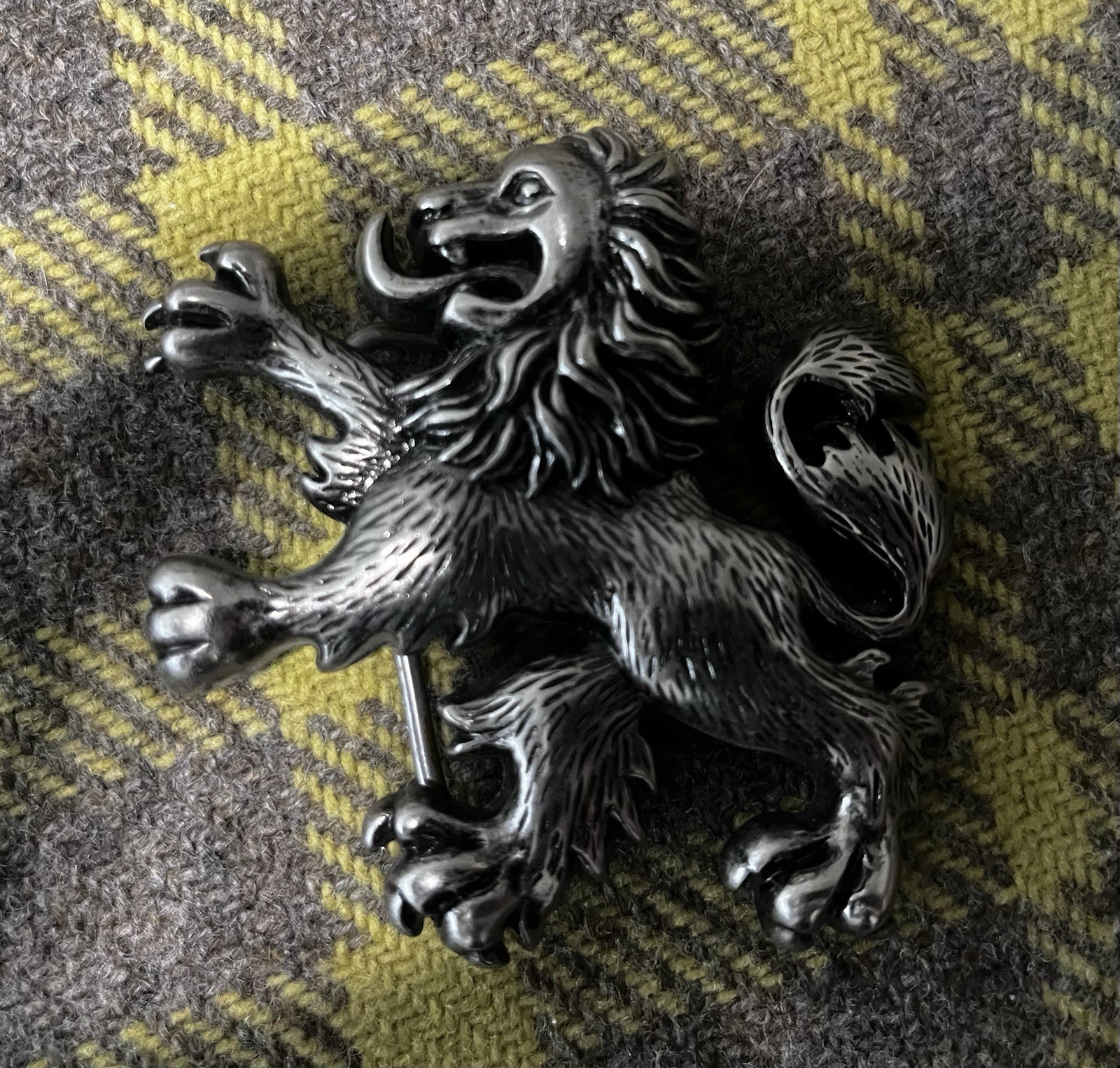 Belt Buckles – Dickies, Cadillac, Cross, Lion, Dodge, Star