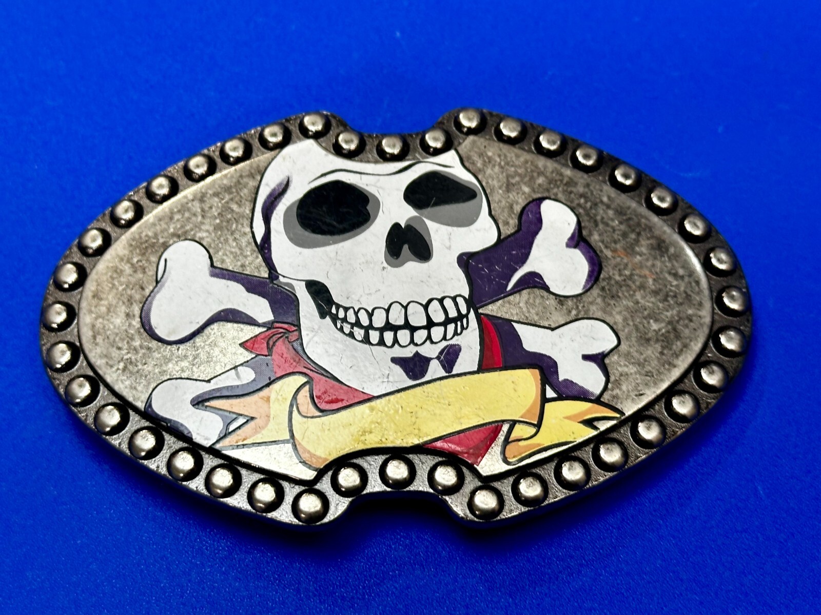 Smiling Skull Head Crossbones Ribbon Picture On Studded Unique Belt Buckle