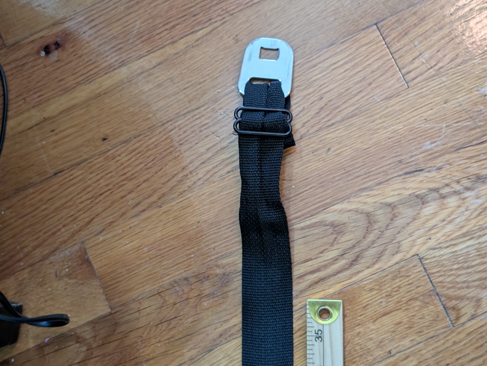 CORVETTE LOGO SEATBELT STEEL BUCKLE BELT – EXPANDABLE UP TO 36INCHES-GENTLY USED