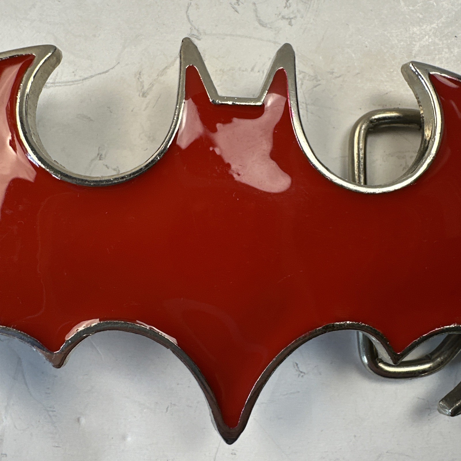 Batman Red and Silver Belt Buckle DC Comics, Movie