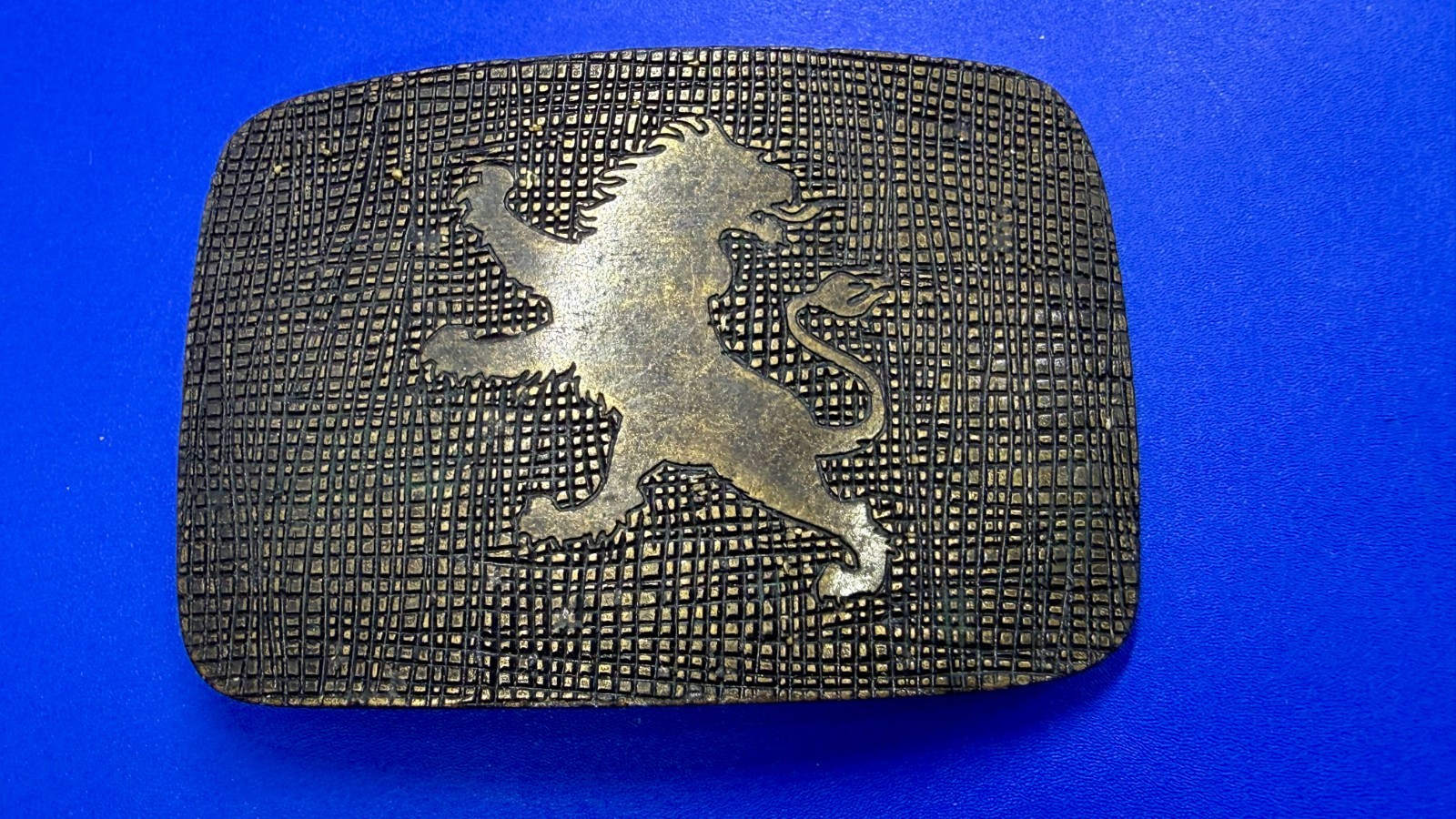 Heraldic Rampant Lion Grid Pattern Brass Tone Belt Buckle, Made in Italy