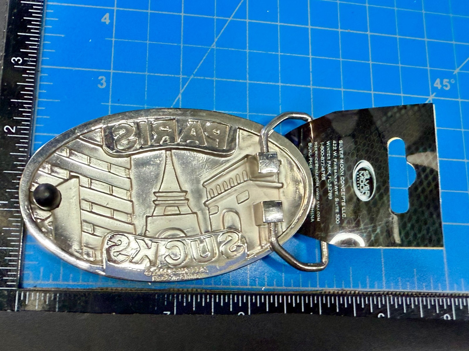Paris Sucks! Blue Moon Creations Silver Tone Funny Tourist Gift Belt Buckle