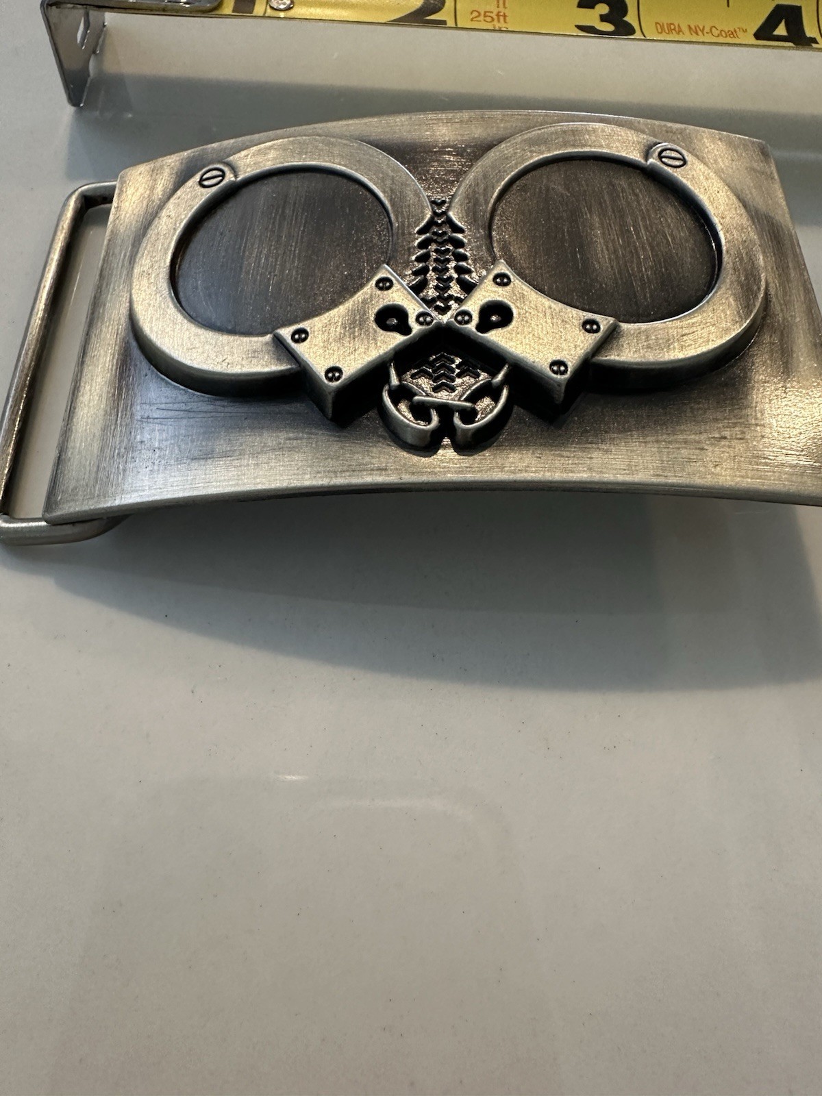 Silver Metal Handcuff Design Men&rsquo;s Interchangeable Belt Buckle Fits 1.5 in Belt