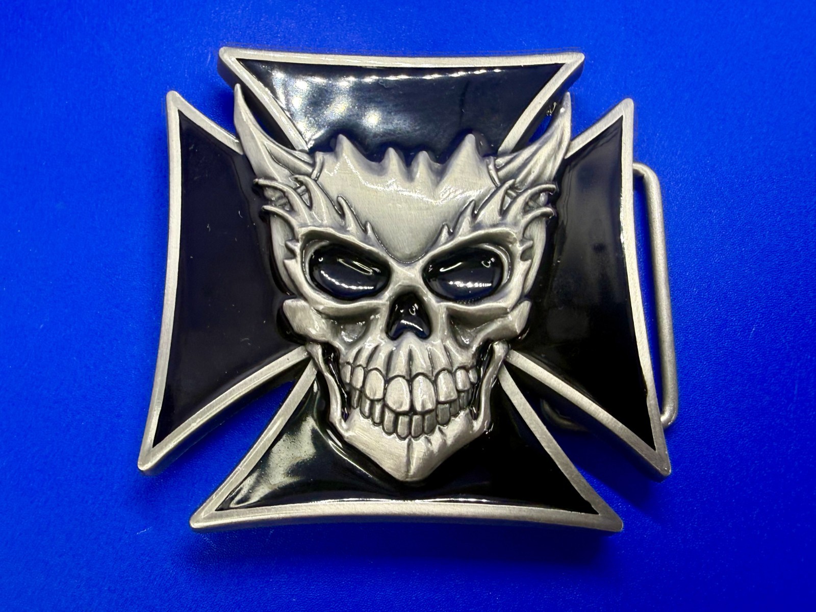 Devil Skull Maltese Cross Enamel Gothic Punk Pewter A-9 Siskiyou Belt Buckle