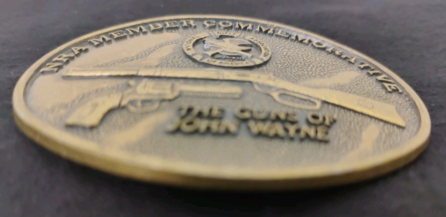 NRA ~ National Riffle Association /John Wayne Belt Buckle « Gunslinger » Design