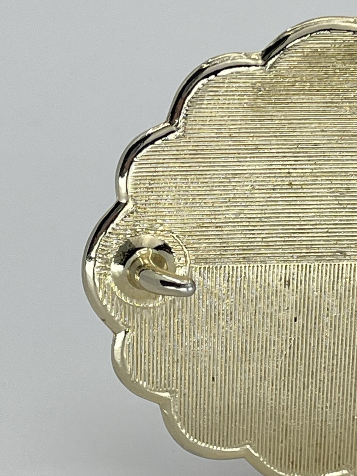 Belt Buckle Lavender Jade Cabochon oval gold tone black enamel background