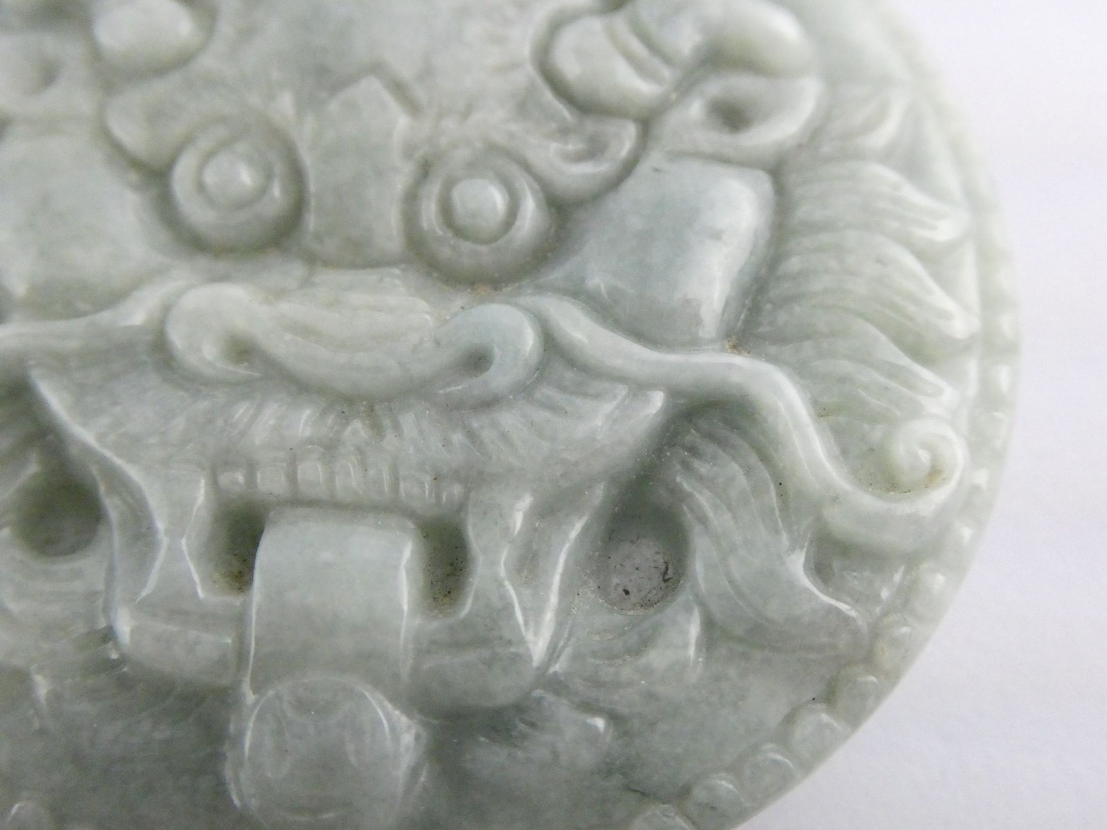 Light Green Jade Carved Dragon Head Foo Dog Belt Buckle 42g 52.05mm Fits 1.5 In