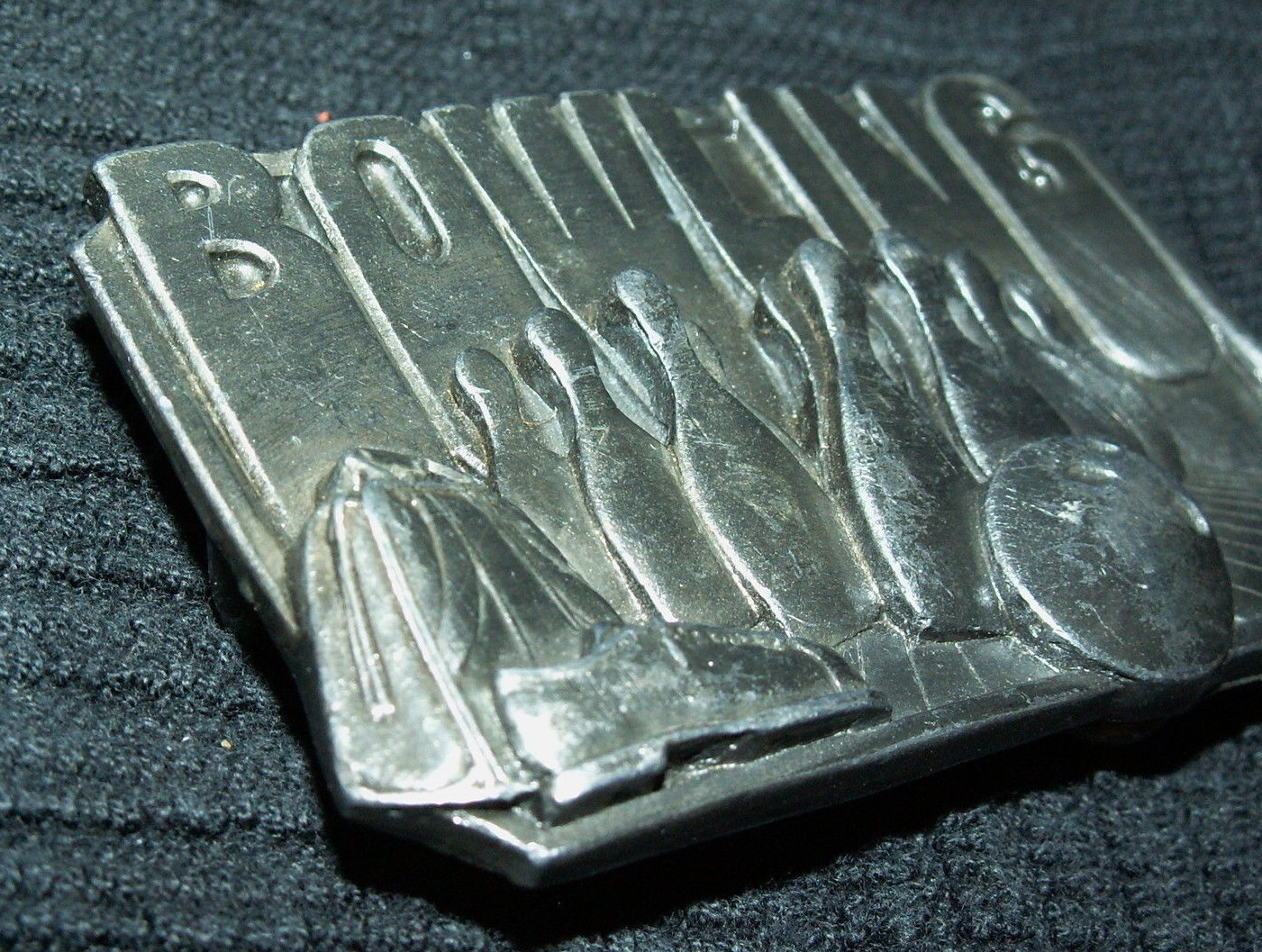 BOWLING BELT BUCKLE SISKIYOU CO WILLIAMS OREGON 1985 PINS SHOES BALL METAL 0-30.