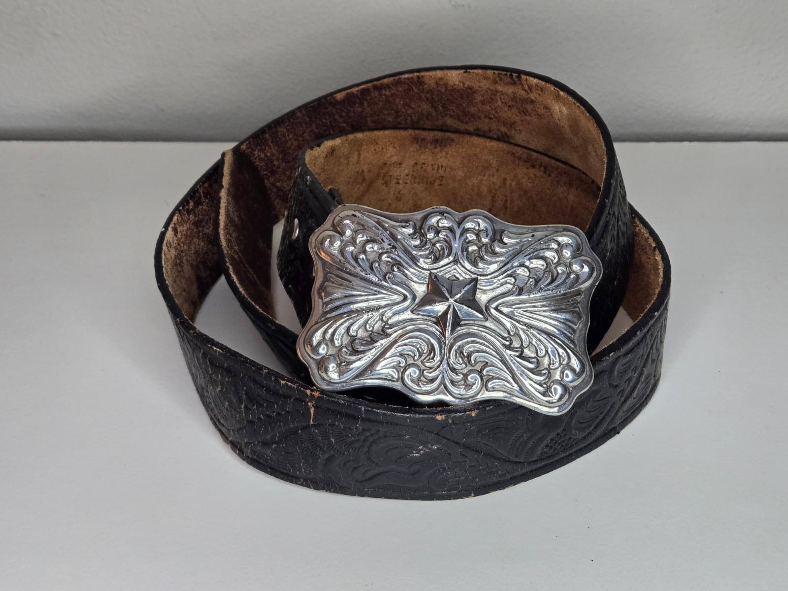 Ivan Taiwan Lone Star Belt Buckle with Size 34 Steerhide Belt 1.5” Wide