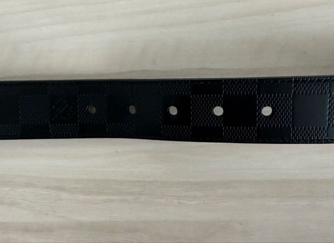 Louis Vuitton Pre-Owned Damier Black Leather Switching