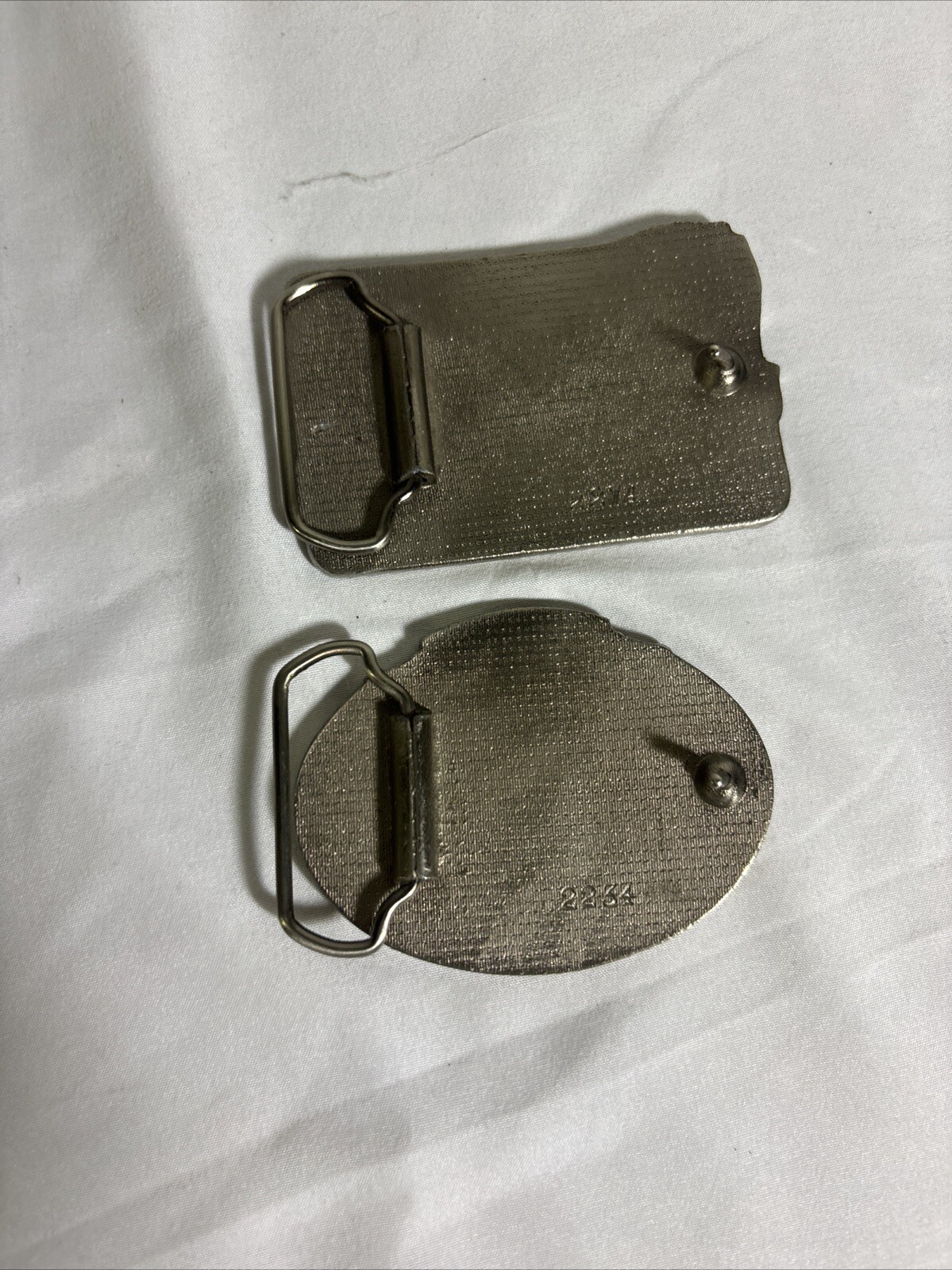 AMERICA&rsquo;S FIRETRUCK LADDER TRUCK FIREFIGHTER SHIELD BELT BUCKLES.