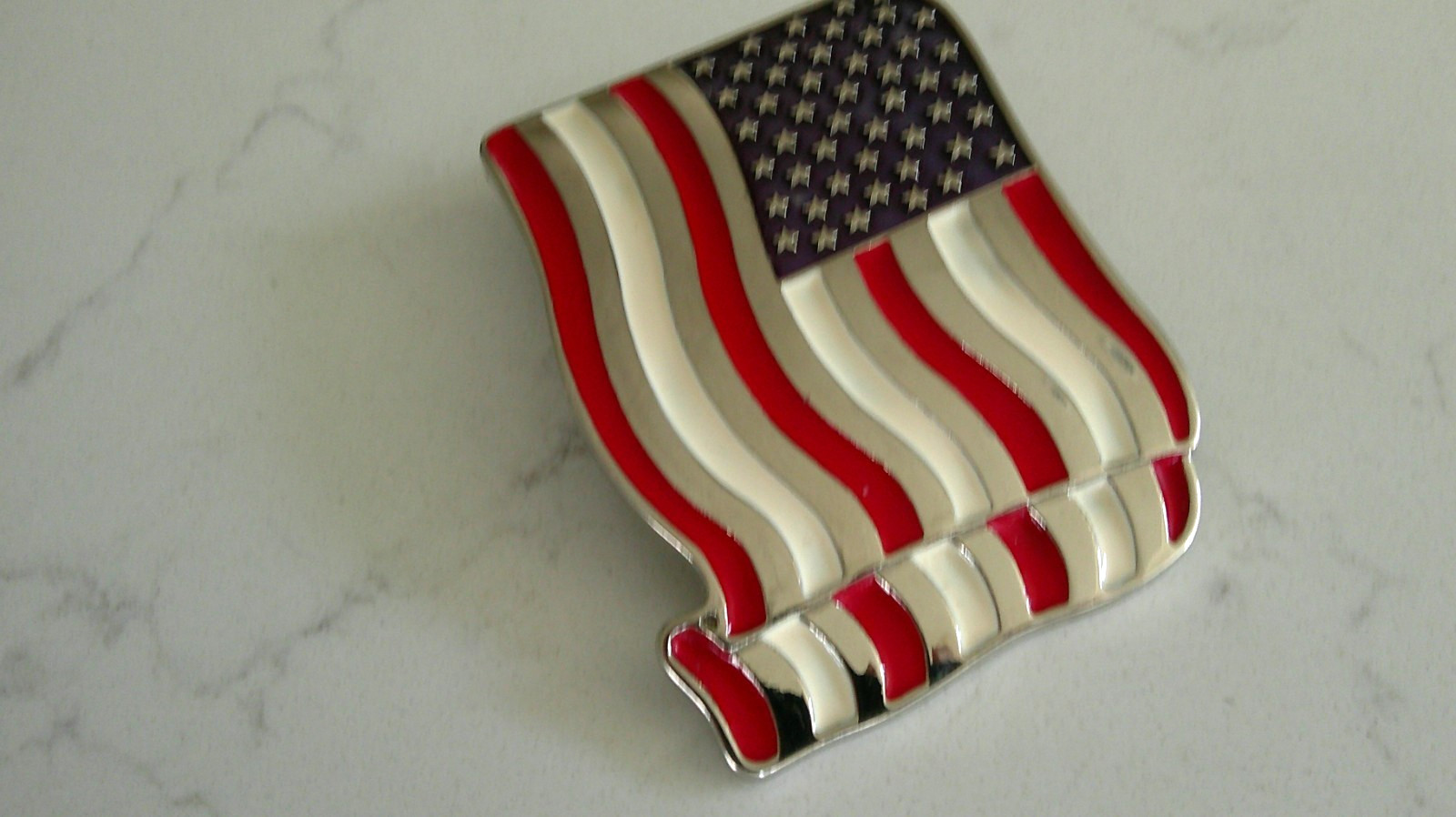 VTG. American Flag Stars & Stripes Metal Belt Buckle