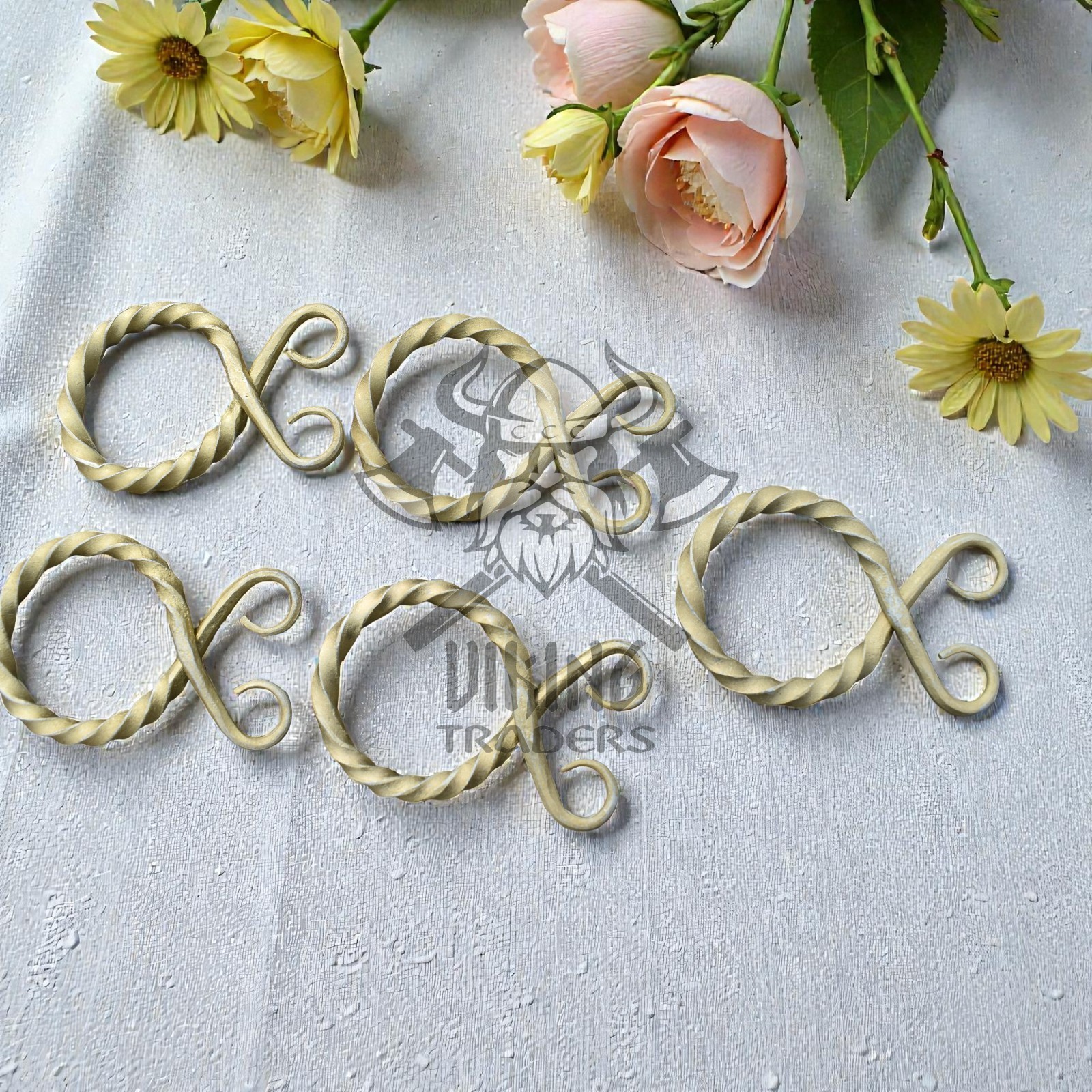 Medieval Golden Belt Buckles – Set of 5 | Vintage Style Costume & Leather Craft