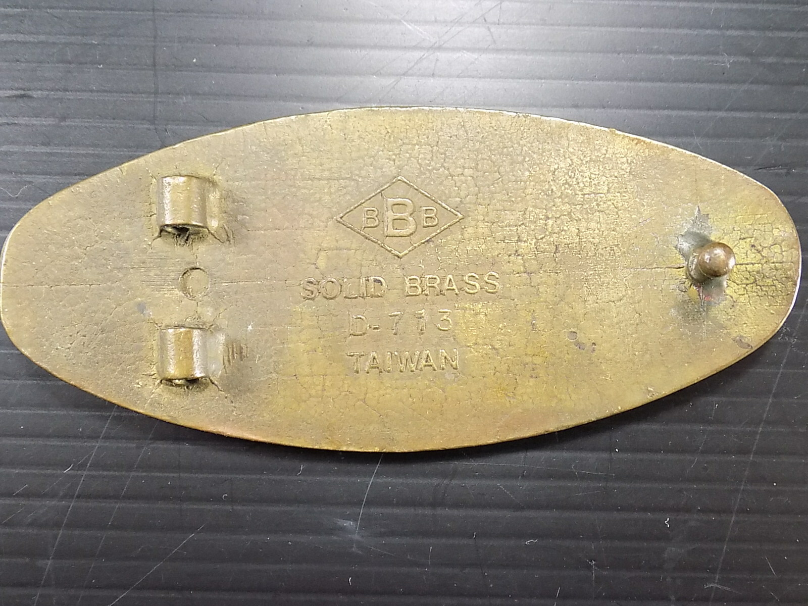Vintage 4&Prime; Wide SOLID BRASS OVAL BELT BUCKLE « Country Music » BBB D-713